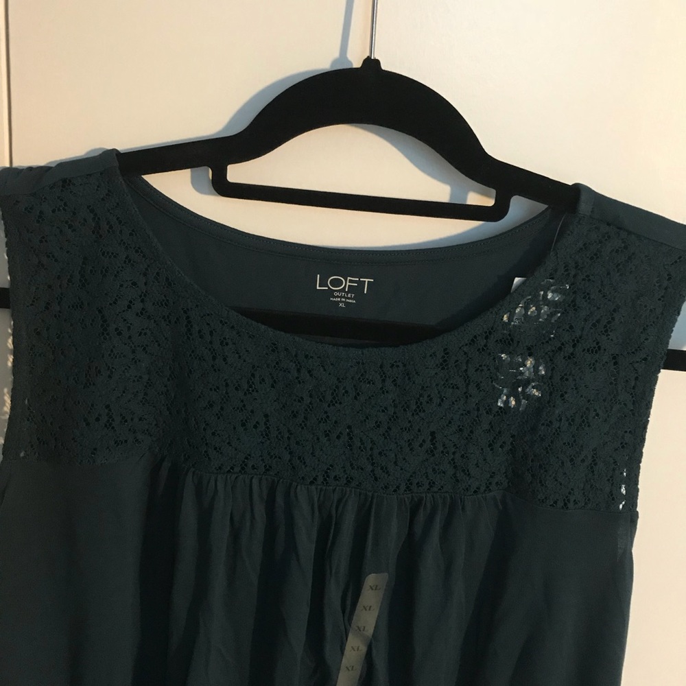 ✨LOFT Outlet Top NWT